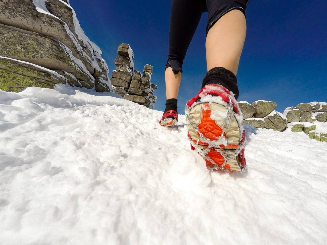 Winter Running: Gear, Traction & Safety Tips
