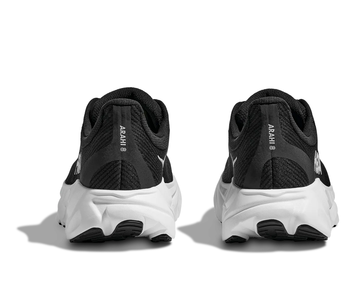 HOKA M ARAHI 8 BLACK / WHITE