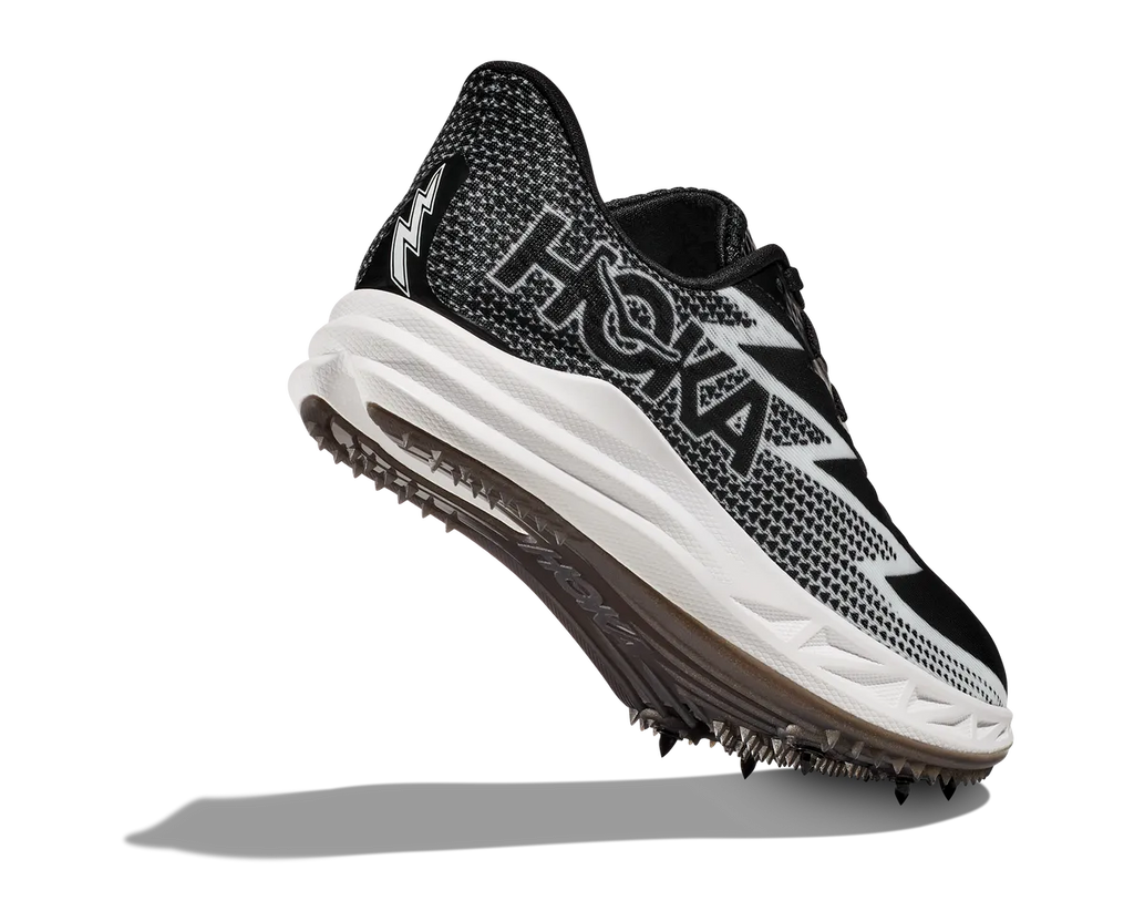 HOKA CRESCENDO MD SPIKE BLACK / WHITE