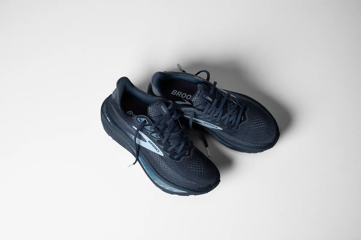 BROOKS W GHOST 17 SPELLBOUND/SKYWAY