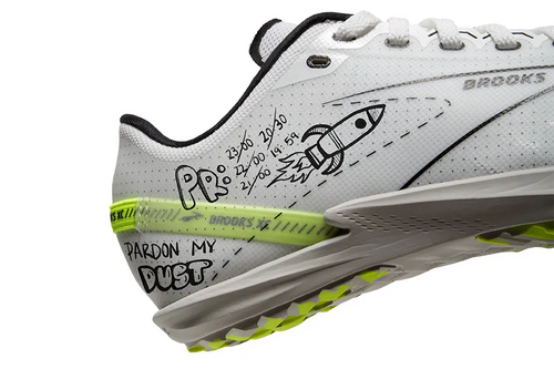 BROOKS DRAFTKINGS XC SPIKE WHITE/BLACK/NIGHTLIFE